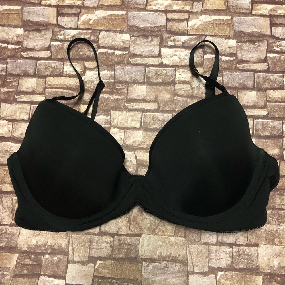 30DD Calvin Klein Uplift Bra